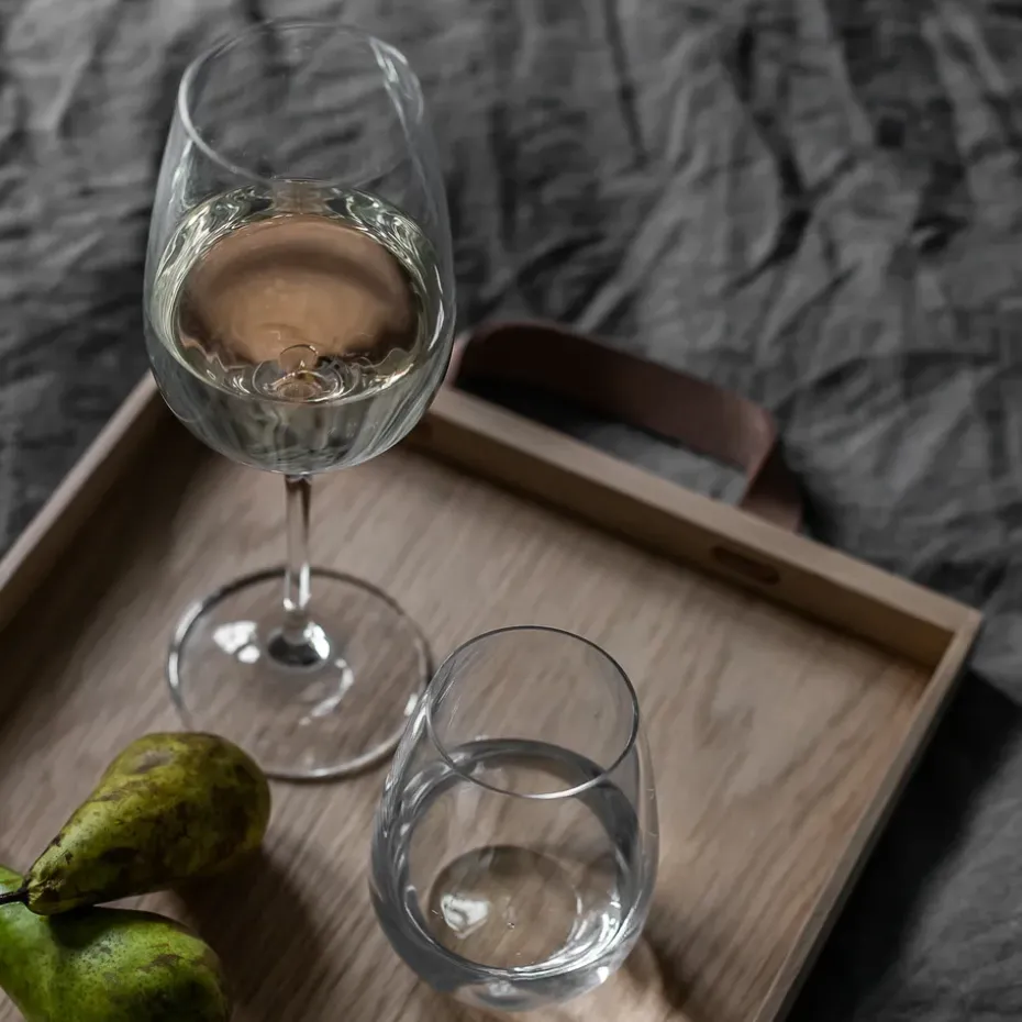 4 Copas de vino blanco Karlevi, 34 cl