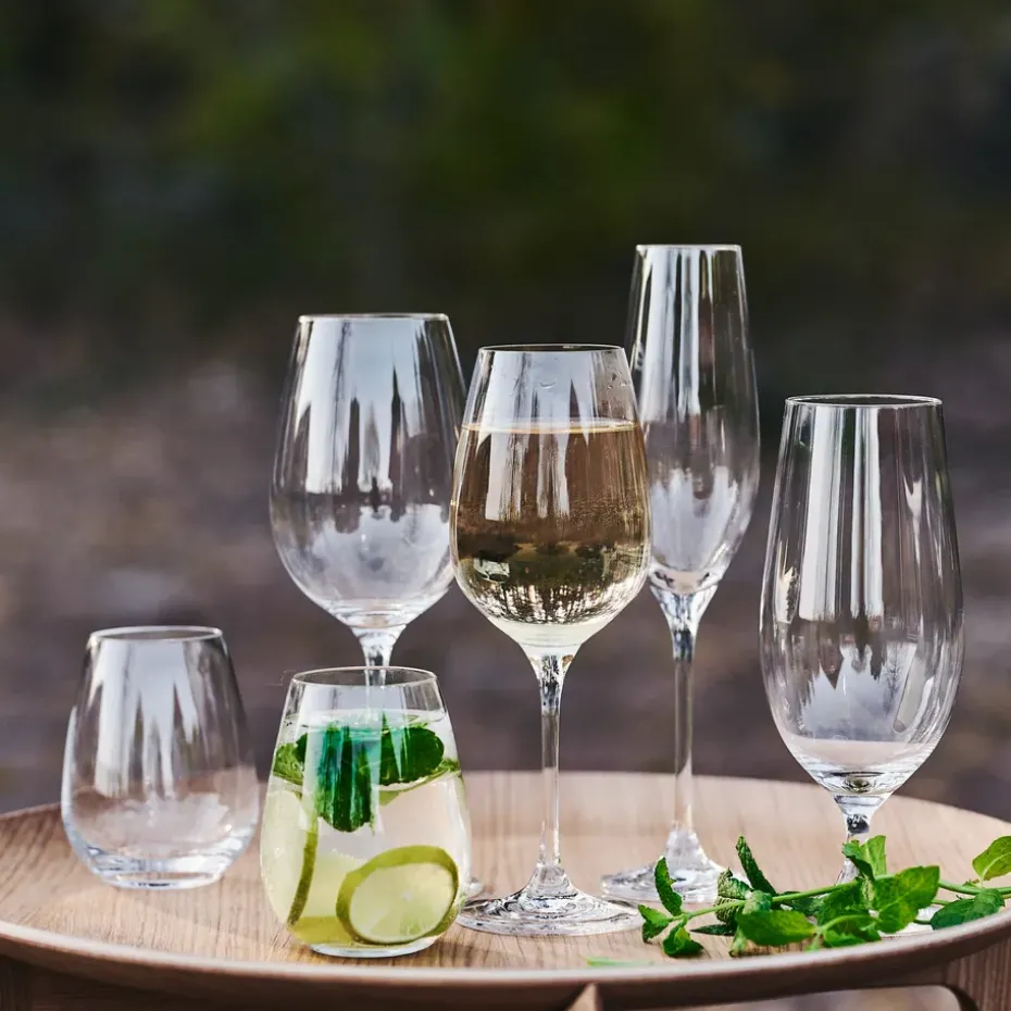 4 Copas de vino blanco Karlevi, 34 cl