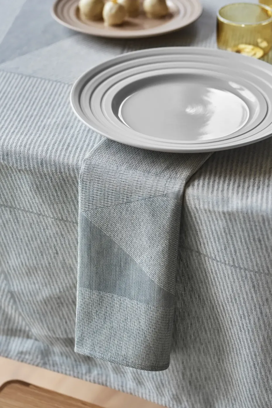 4 Servilletas Metric 47x47 cm, azul-blanco