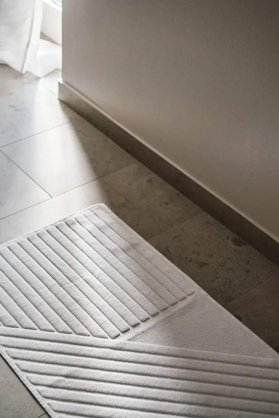 Alfombra de baño Stripes 50x90 cm, blanco