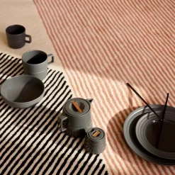 Alfombra de lana Stripes rosa, 200x300 cm