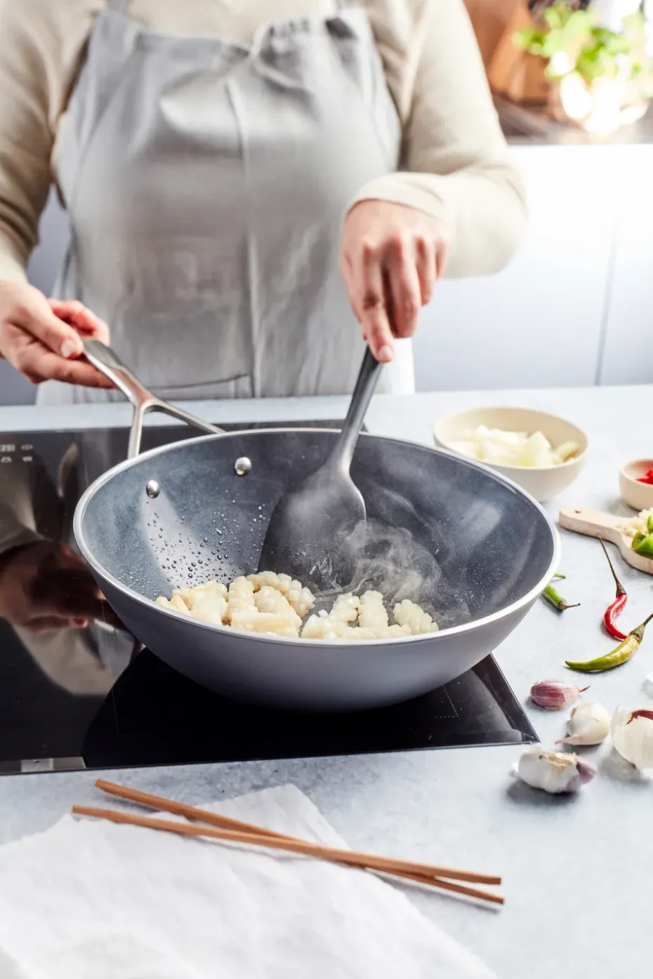 Alu Pro 5 Ceraforce sartén wok de cerámica 5-ply, Ø30 cm