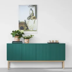 Aparador Beam, Gris claro, base de roble aceitado blanco