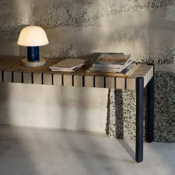 Banco Betty TK4, Black, asiento de banda de lino trenzada natural