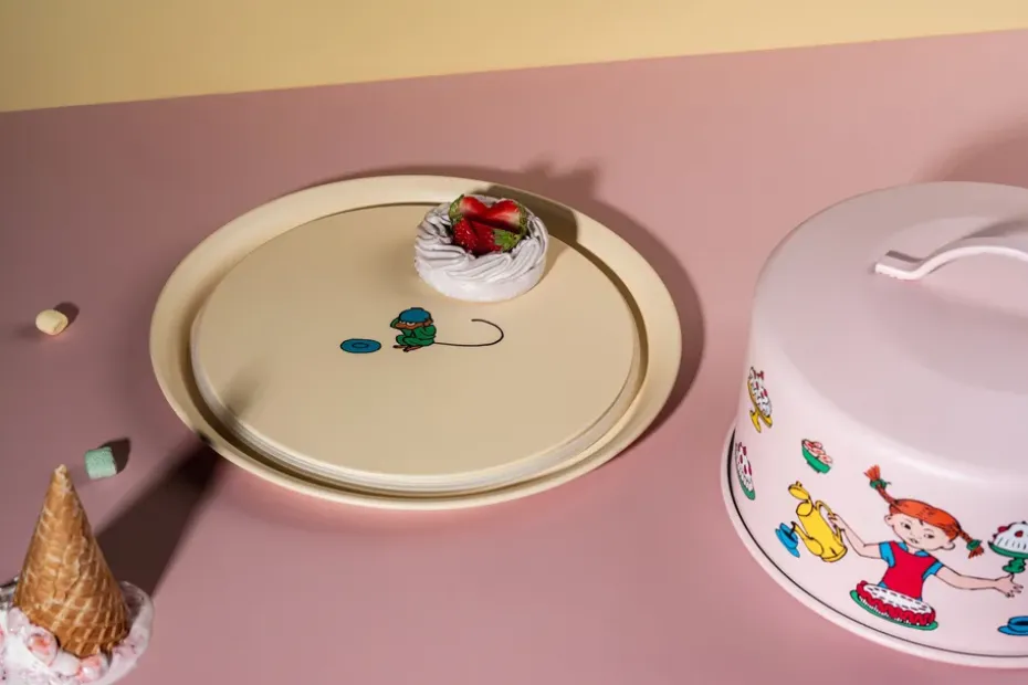 Bandeja para pasteles con cúpula Pippi, Cumpleaños