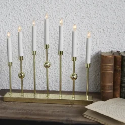 Candelabro de Adviento Gustavo, Latón