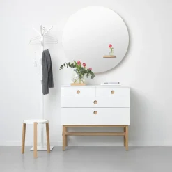 Cómoda Keep, Blanco, base de roble aceitado