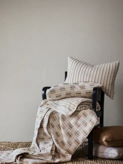 Colcha Julien180x260 cm, Off-white-rojo óxido