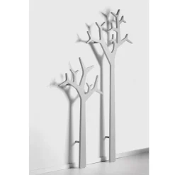 Colgador de pared Tree, Roble lacado transparente