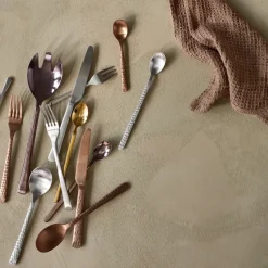 Cubiertos Hune 16 piezas, Copper hammered