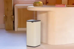 Cubo de basura Bo Touch Bin 30 L, Beige suave