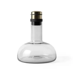 Decantador de vino Deluxe, humo-latón