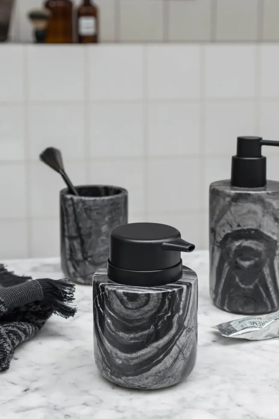 Dispensador de jabón Marble 12,5 cm, Negro-gris