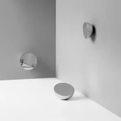 Espejo de pared Aura small, Acero inoxidable
