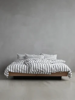 Funda nórdica de algodón a rayas Tell Me Moren, Taupe, 150x200 cm