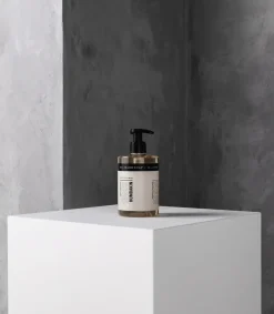 Jabón de manos Humdakin 300 ml, Peony & cranberry