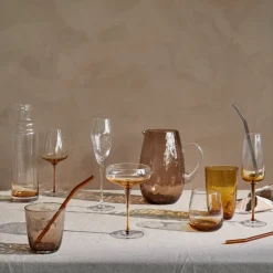 Jarra Hammered, marrón