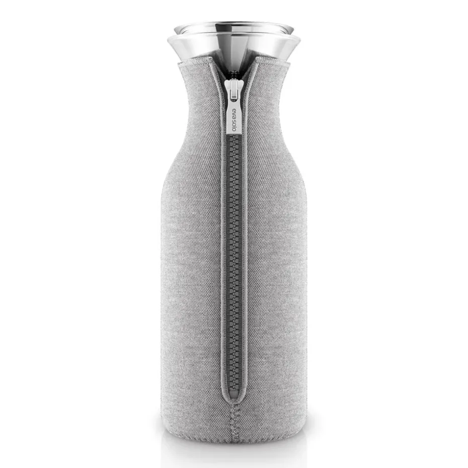 Jarra refrigeradora con funda tejida Eva Solo, gris claro