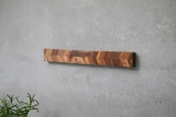 Listón magnético para cuchillos Laguiole by Hâws 40x5x2 cm, Madera de acacia en estilo espiga