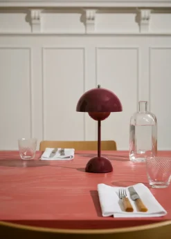 Lámpara de mesa Flowerpot portable VP9, Vermilion red