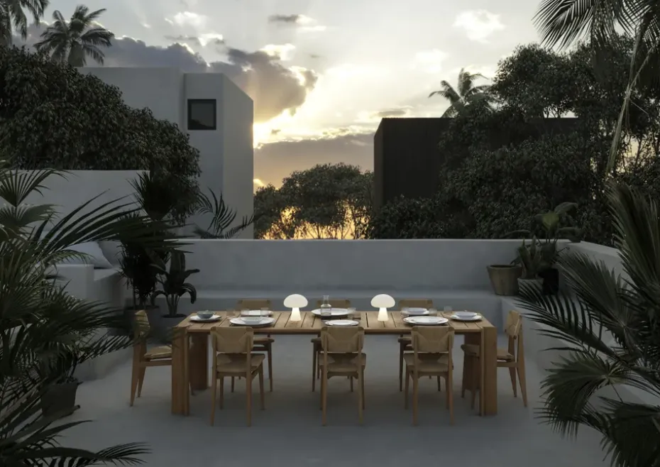 Lámpara de mesa Obello, vidrio pavonado
