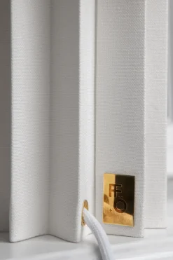 Lámpara de mesa Plissé textil, Blanco