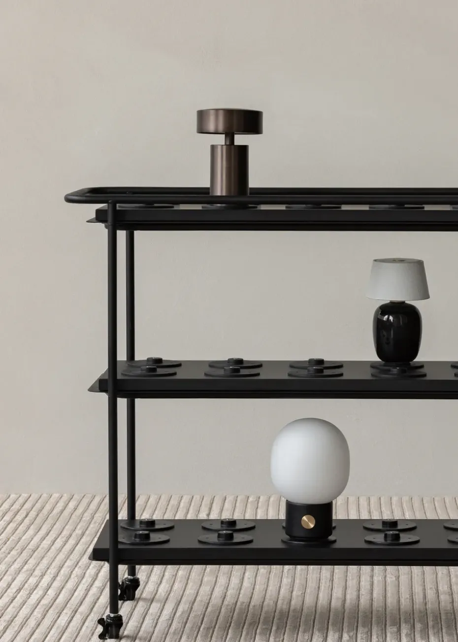 Lámpara de mesa portable Torso, Black