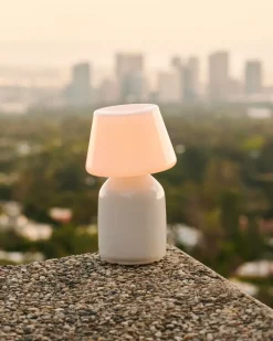 Lámpara de mesa portátil Apollo, blanco