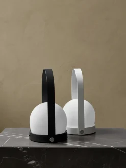 Lámpara de mesa portátil Carrie, Blanco