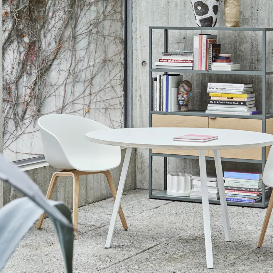 Mesa de comedor Loop Stand redonda, White laminate-white, Ø105 cm