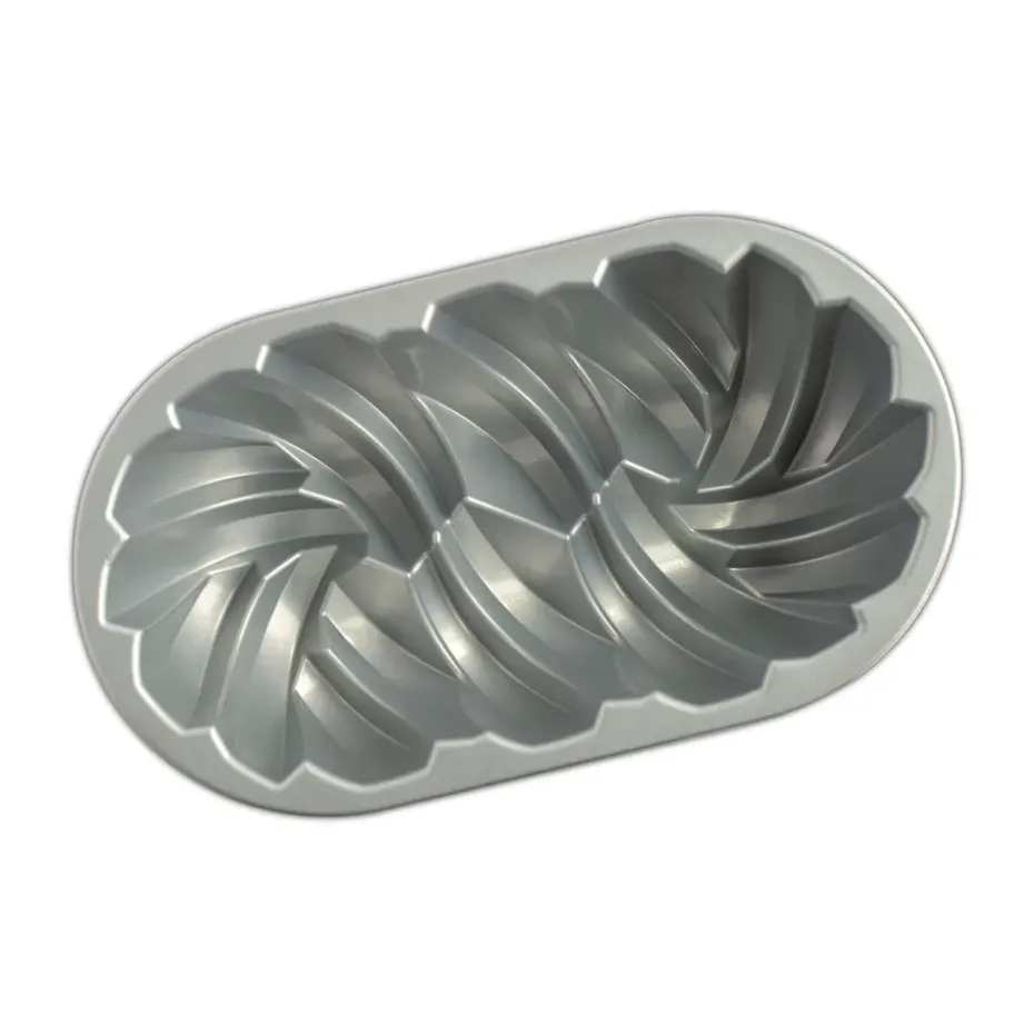 Molde para pan Nordic Ware Braided 1,4 L, Dorado