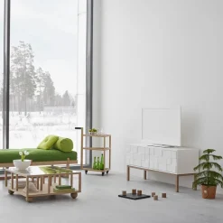 Mueble TV con patas Collect 2010, patas de roble