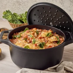 Olla de hierro fundido Victoria, previamente curada, 6,6 L