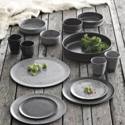 Plato Raw Ø28 cm, gris con puntos