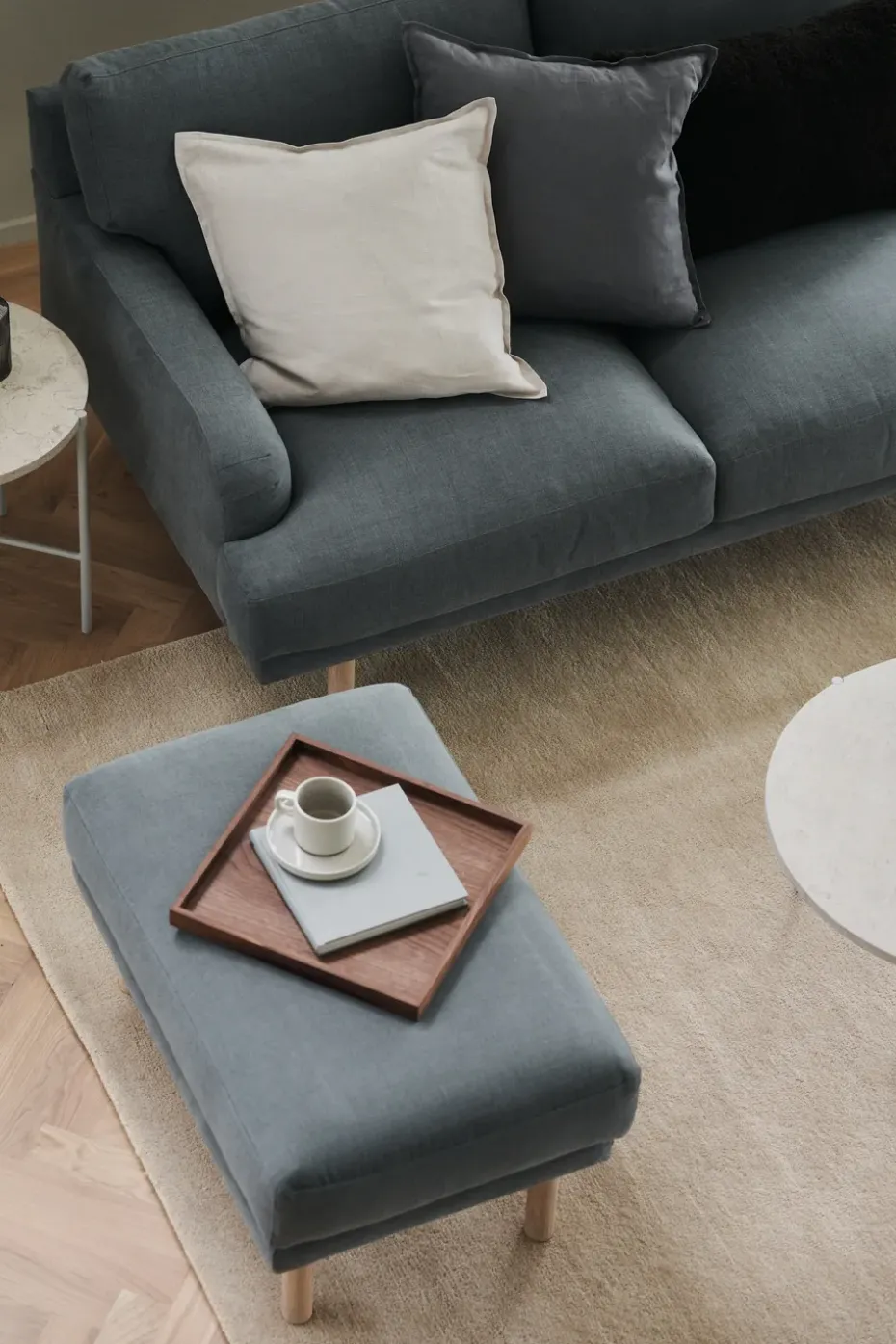 Reposapiés Lidnäs, Caleido gris oscuro