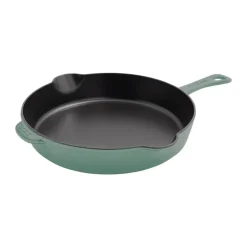 Sartén de hierro fundido Staub con pico de vertido Ø26 cm, Madera de eucalipto
