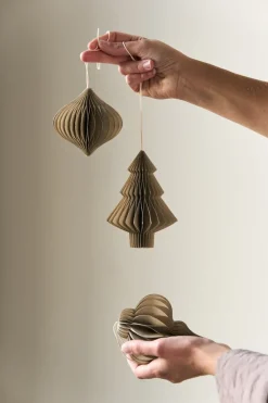 Set de 4 bolas de Navidad Spira, Beige