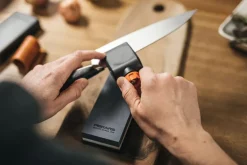 Set de afilador Fiskars, negro-naranja