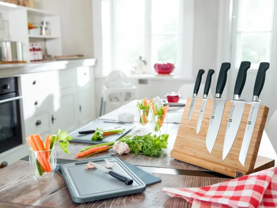 Set de cuchillos Zwilling Four star 3 piezas, Negro-acero inoxidable
