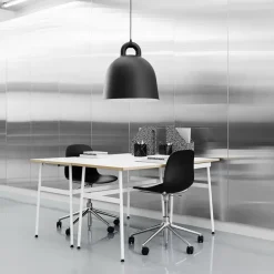 Silla de oficina Form chair swivel 5W, Azul, aluminio negro, ruedas