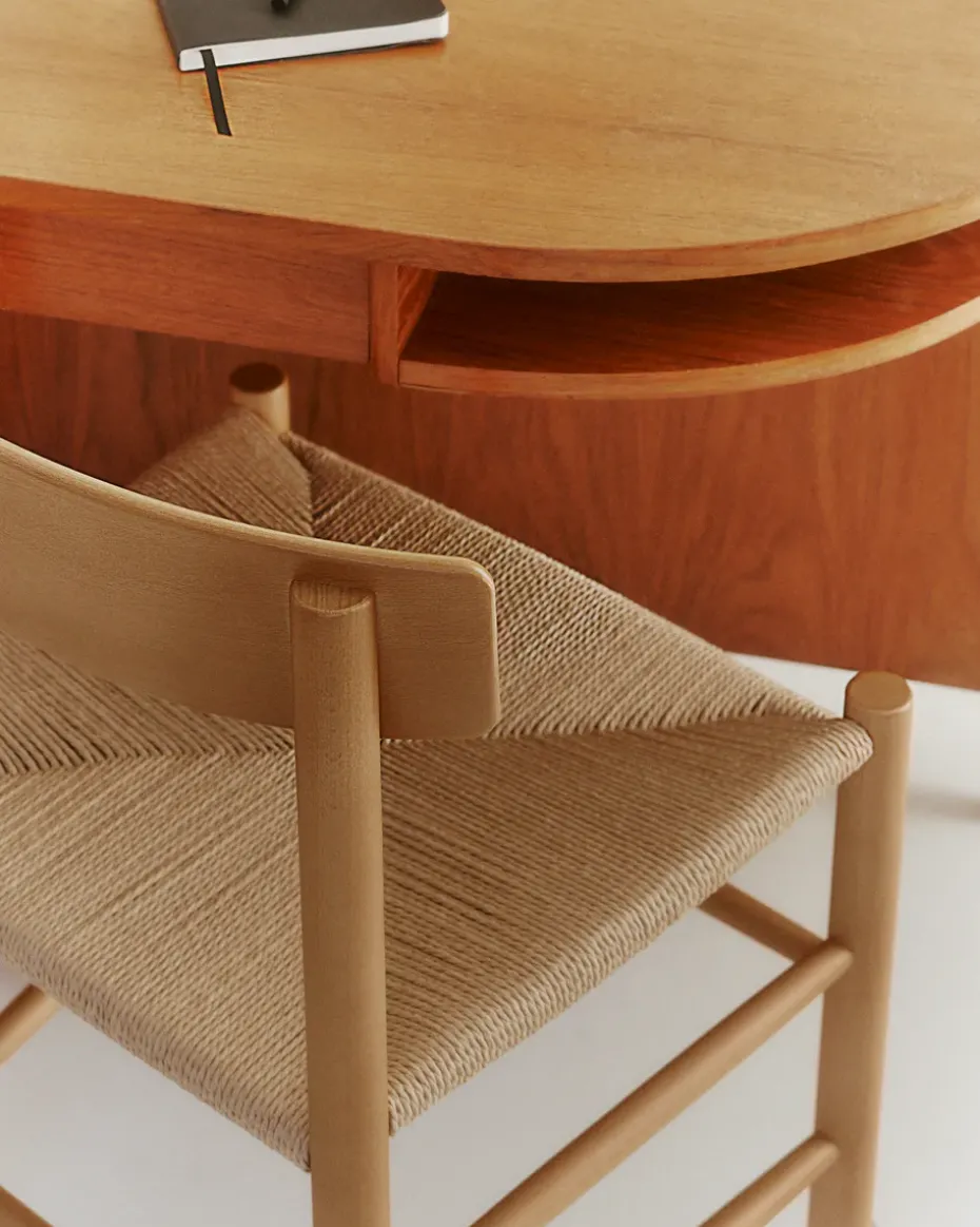 Silla J39, Barnizado Vintage -trenzado natural