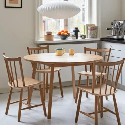 Silla J41, Water-based lacquered oak