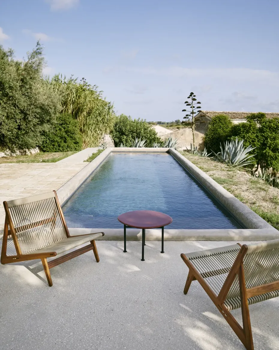 Sillón MR01 Initial outdoor lounge chair, Madera de iroko aceitada