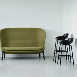 Taburete de bar con patas de metal Hyg 75 cm, Negro