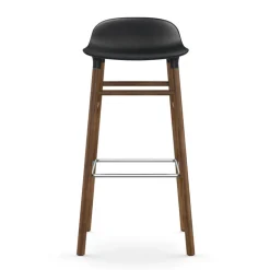 Taburete de bar con patas de nogal Form, negro