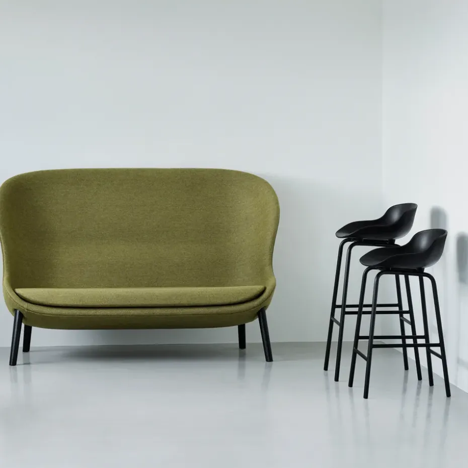 Taburete de bar con patas de metal Hyg 65 cm, Negro