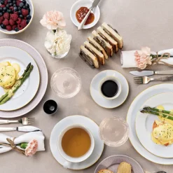 Taza de té y platillo Swedish Grace Gala, blanco