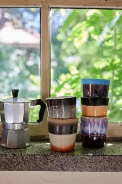 Taza 70's, Bomb