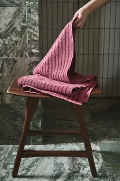 Toalla de baño Drift 70x140 cm, Rosa-rojo