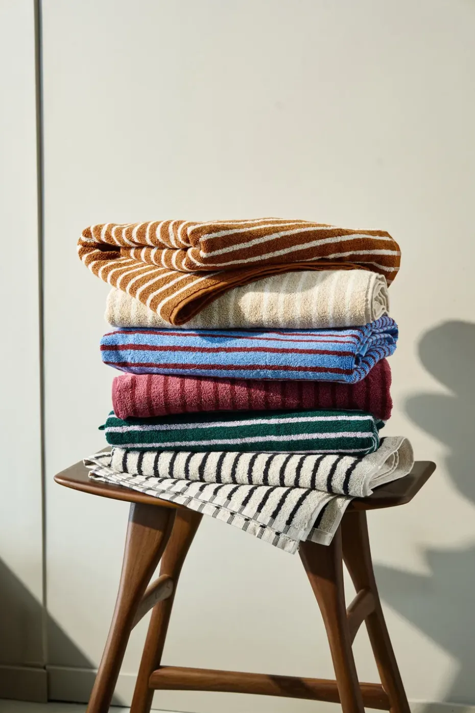 Toalla de baño Drift 70x140 cm, Marrón-blanco